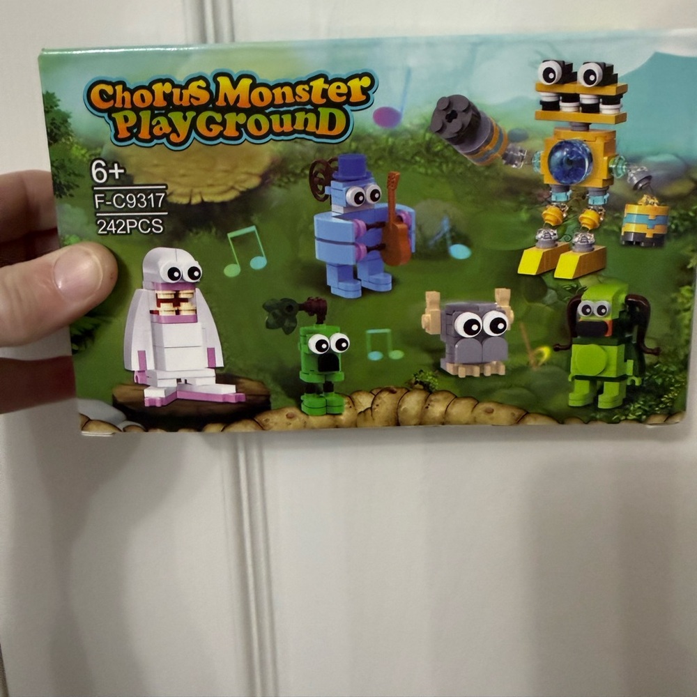 Chorus Monster Playground Building Set - Multicolor